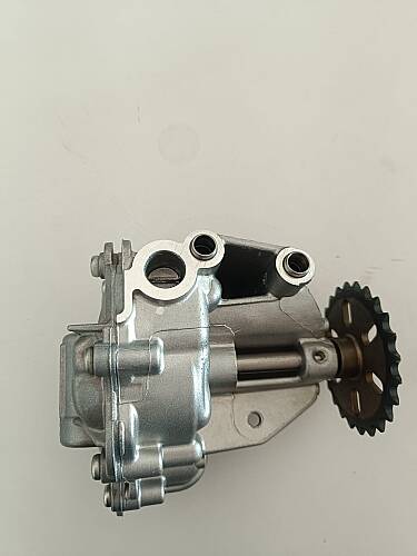 622.951 YAĞ POMPASI ORJİNAL RENAULT A6221800001 / 150001650R 