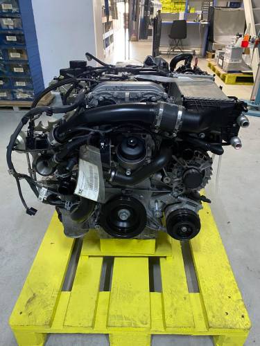 MERCEDES 274910 KOMPLE SIFIR SANDIK MOTOR 2740103211 CAMTRONİK