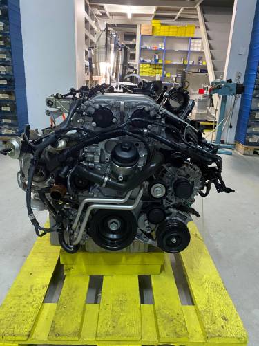 MERCEDES 274920 KOMPLE SIFIR SANDIK MOTOR 2740101808