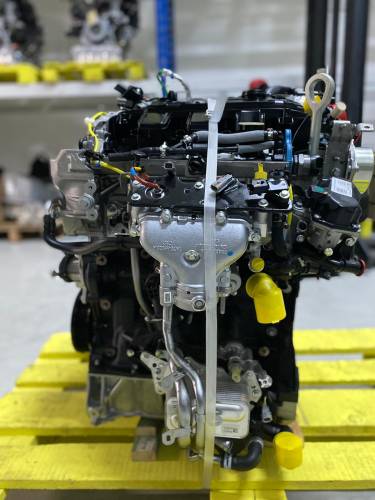 MERCEDES 622851 KOMPLE SIFIR SANDIK MOTOR 6220103200 VİTO 111