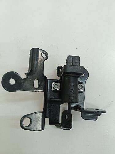 MERCEDES RENO BASINÇ VALFİ TUTUCU İLE -6269060200 / 8200762162 626 MOTOR